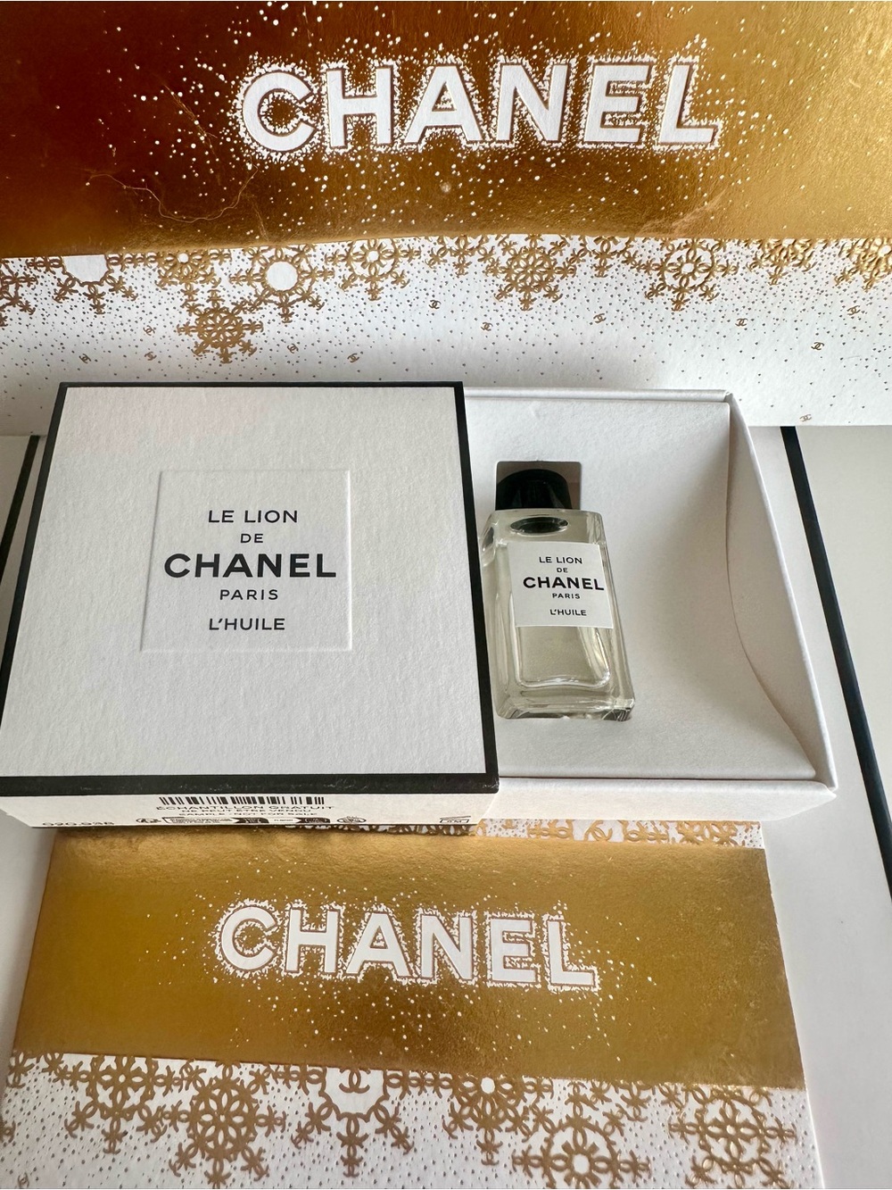 Chanel Les Exclusifs Le Lion Body Oil sample